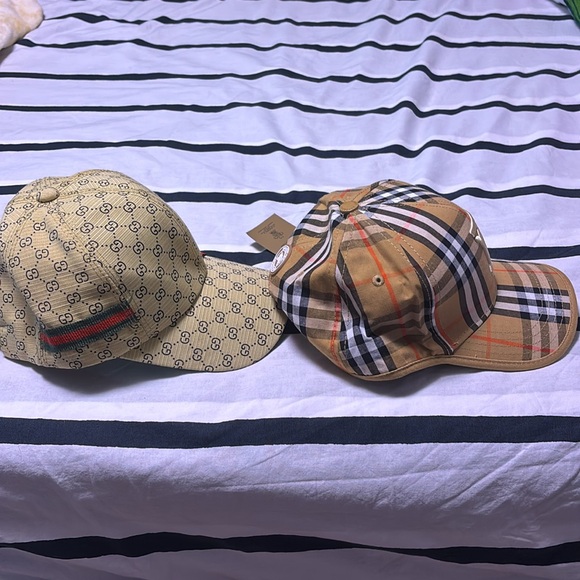 Gucci & Burberry Hat Bundle - Picture 3 of 6